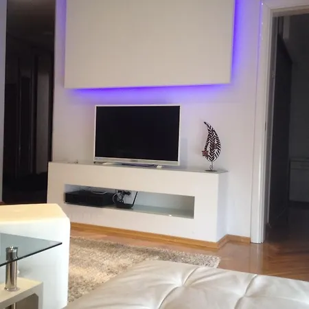 Stan Na Dan Apartment *