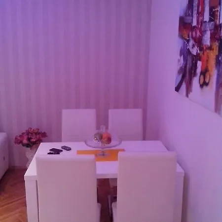 Apartment Stan Na Dan *