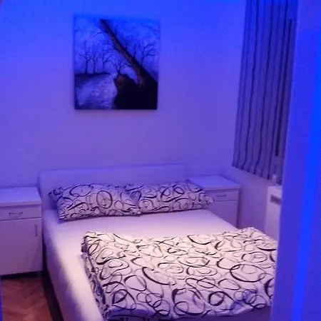 Stan Na Dan Apartment *