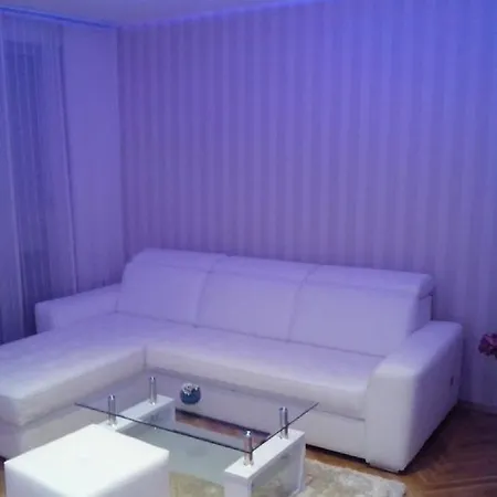 Stan Na Dan Apartment